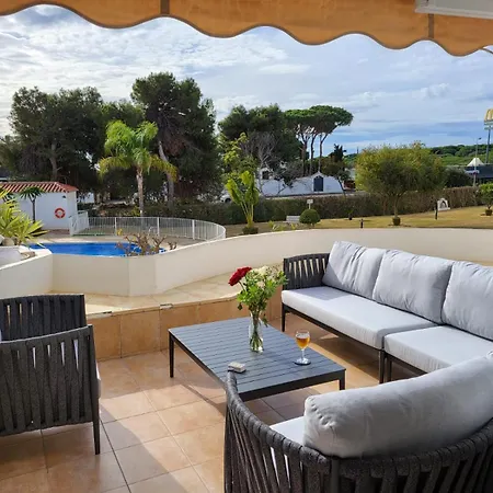Fabulous Duplex With Sea And Pool Views 2 Min Walk From 3 Bedrooms Appartement Sitio de Calahonda